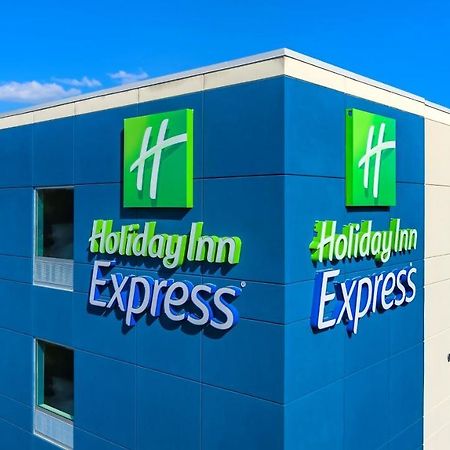 Holiday Inn Express - Huntsville Space Center By Ihg Bagian luar foto