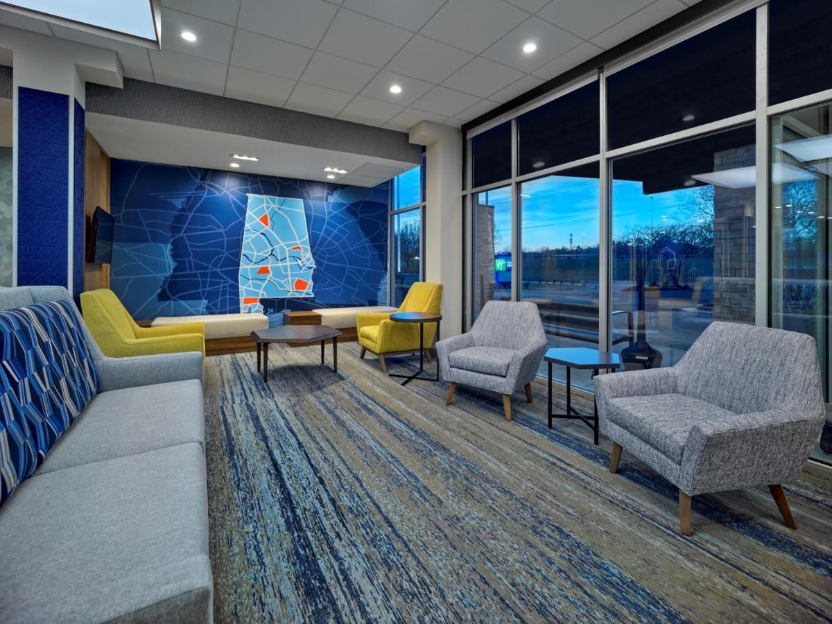 Holiday Inn Express - Huntsville Space Center By Ihg Bagian luar foto