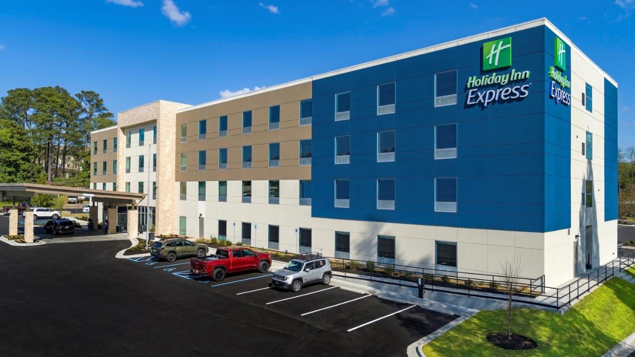 Holiday Inn Express - Huntsville Space Center By Ihg Bagian luar foto