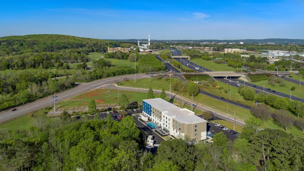 Holiday Inn Express - Huntsville Space Center By Ihg Bagian luar foto