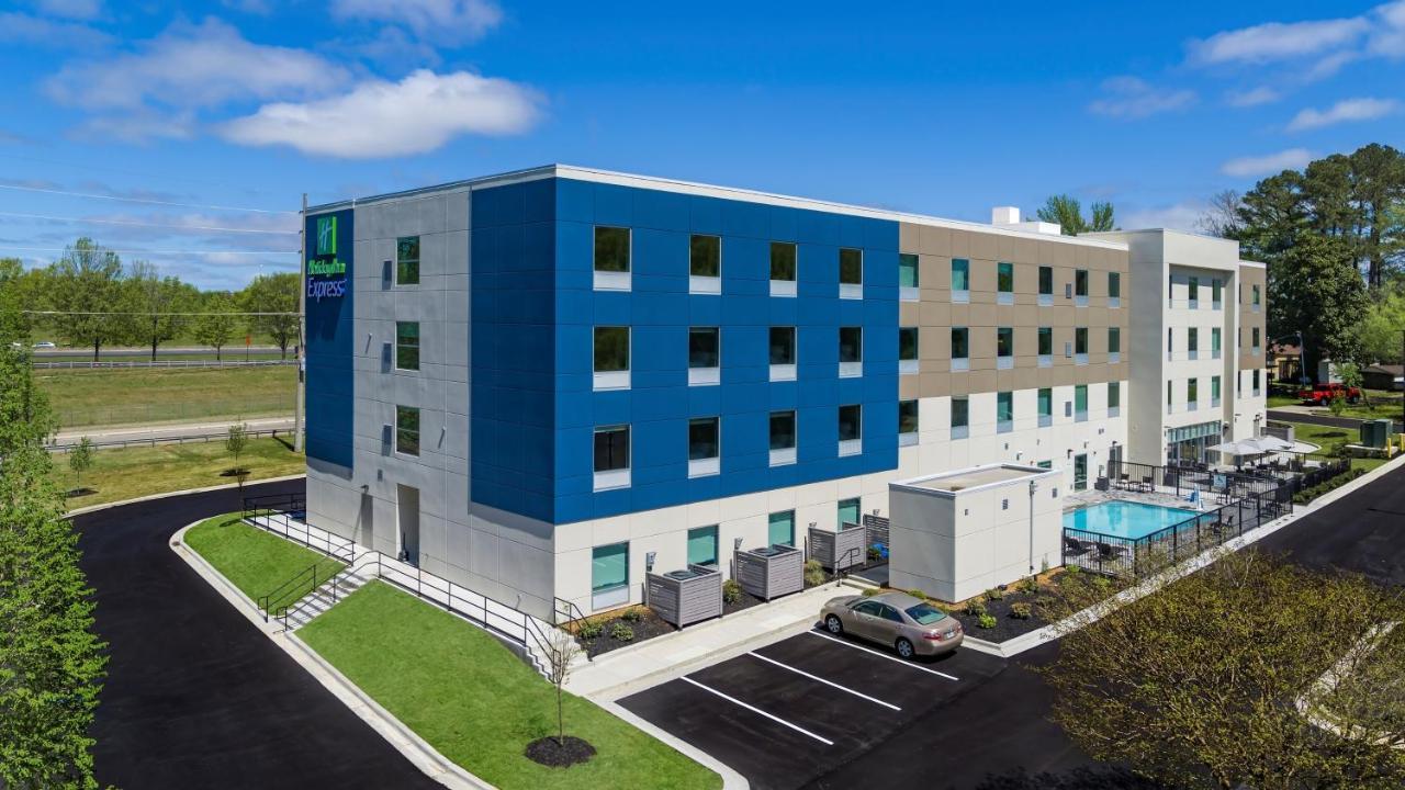 Holiday Inn Express - Huntsville Space Center By Ihg Bagian luar foto
