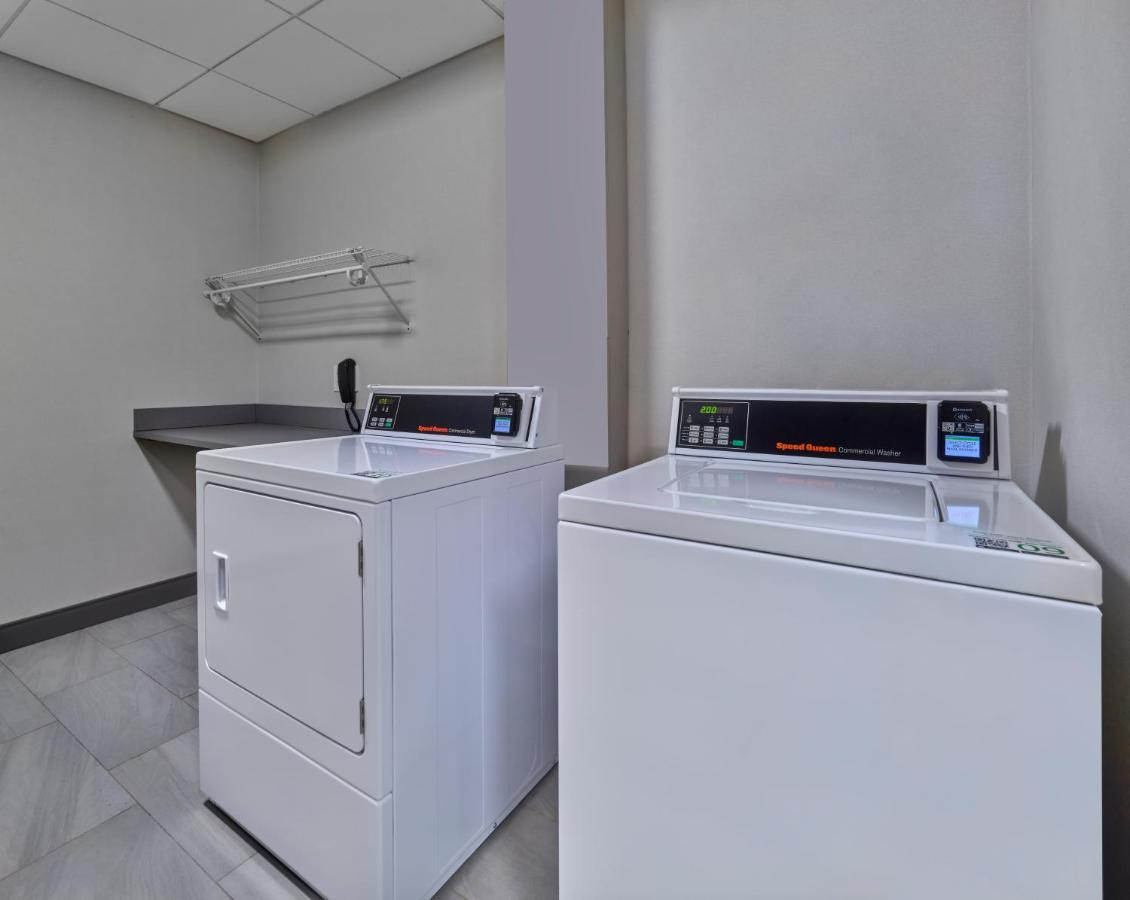 Holiday Inn Express - Huntsville Space Center By Ihg Bagian luar foto